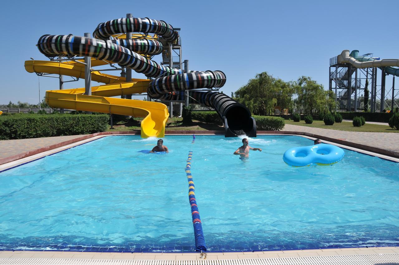 Aquapark Koblevo Hotel Dış mekan fotoğraf